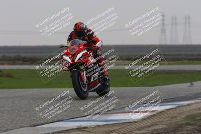 media/Nov-30-2025-TrackDaz (Sun) [[d8b22663df]]/A Group/Session 4 (Wheelie Bump)/